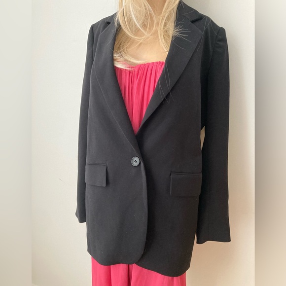 H&M black blazer - Picture 1 of 5